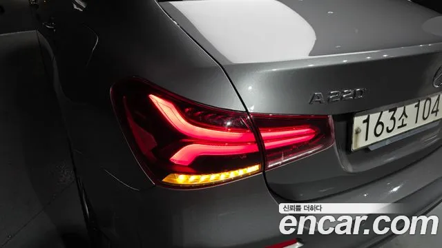 Mercedes-Benz A-Class 2020 — фото 9