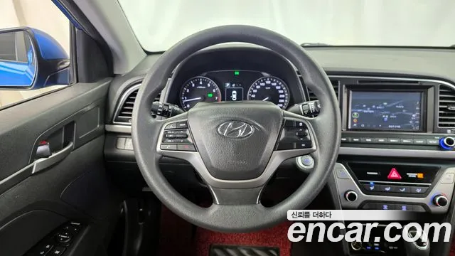 Hyundai AVANTE 2018 — фото 13