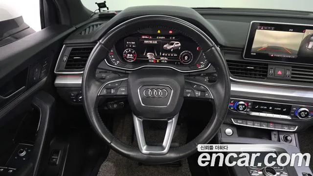 Audi Q5 2020 — фото 20