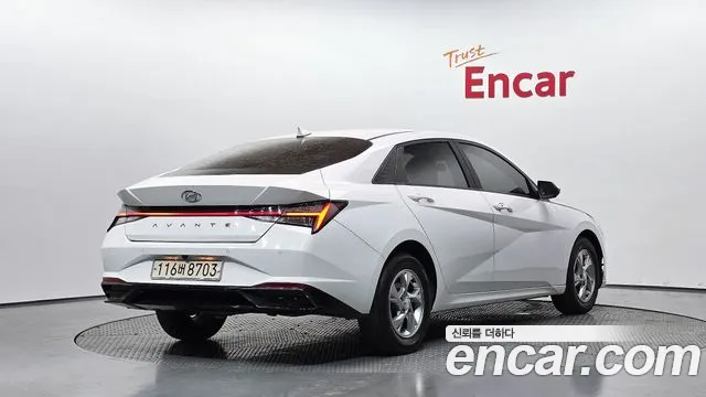 Hyundai AVANTE 2021 — фото 2