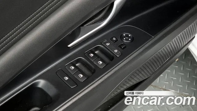 Hyundai AVANTE 2021 — фото 18