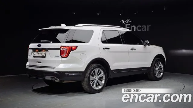 Ford Explorer 2018 — фото 2