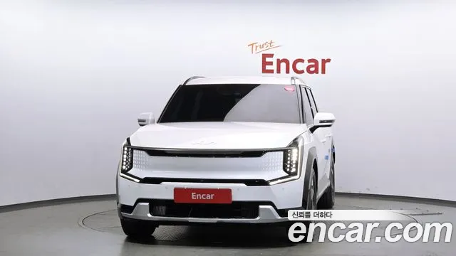 Kia EV9 2024 — фото 3