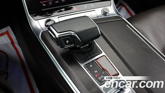 Audi A7 2021 — фото 19