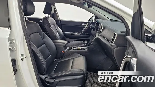 Kia Sportage 2018 — фото 11