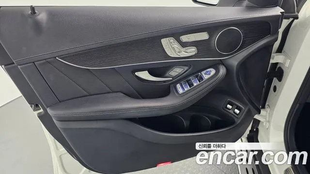 Mercedes-Benz GLC-Class 2022 — фото 14