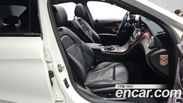 Mercedes-Benz C-Class 2017 — фото 13