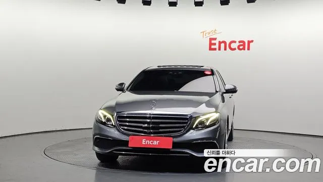 Mercedes-Benz E-Class 2020 — фото 3