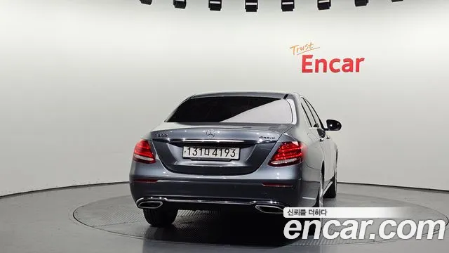 Mercedes-Benz E-Class 2020 — фото 4