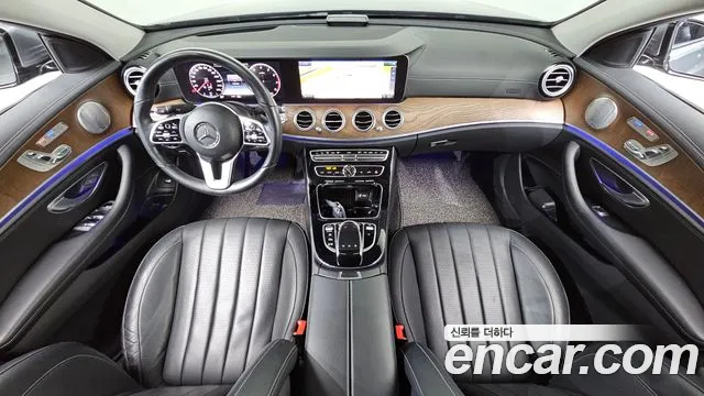 Mercedes-Benz E-Class 2020 — фото 7