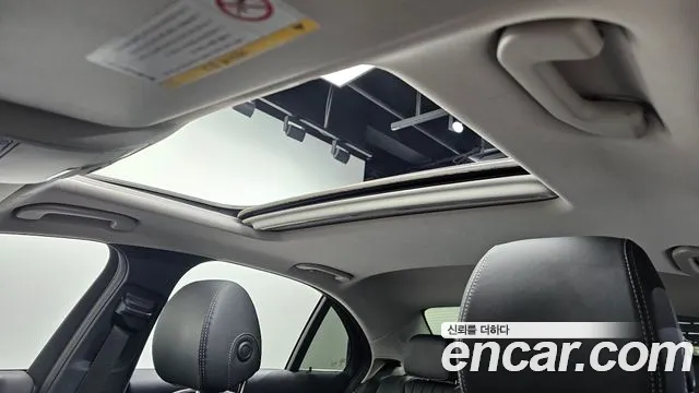 Mercedes-Benz E-Class 2020 — фото 18
