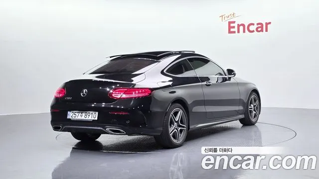 Mercedes-Benz C-Class 2021 — фото 2