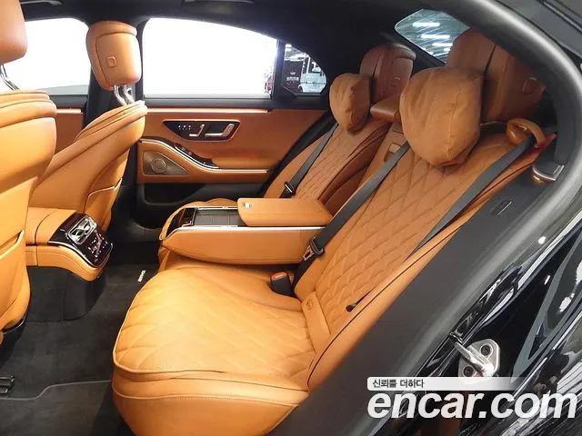 Mercedes-Benz S-Class 2022 — фото 16
