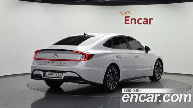 Hyundai Sonata 2022 — фото 2