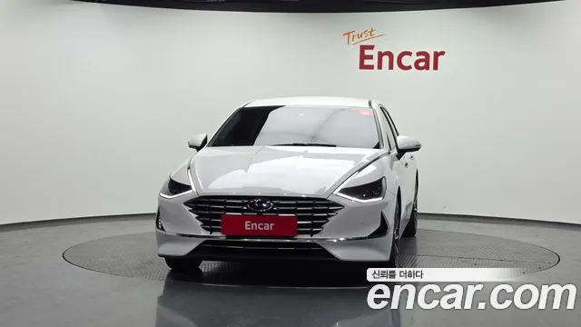 Hyundai Sonata 2022 — фото 3