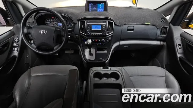 Hyundai Starex 2019 — фото 7