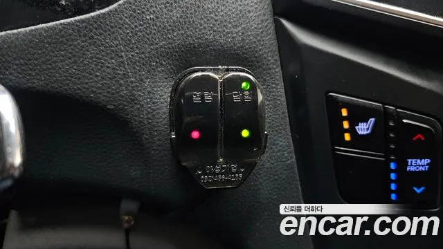 Hyundai Starex 2019 — фото 17