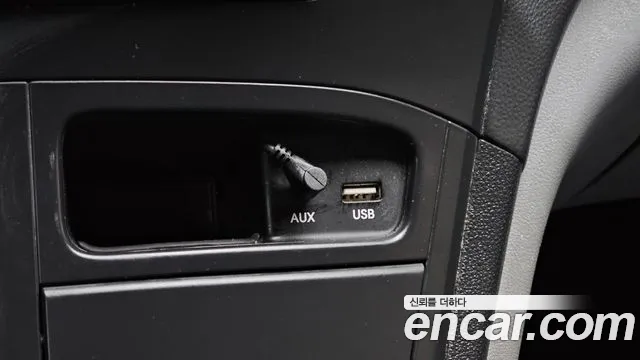 Hyundai Starex 2019 — фото 19