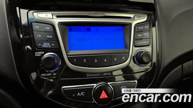Hyundai Accent 2014 — фото 16