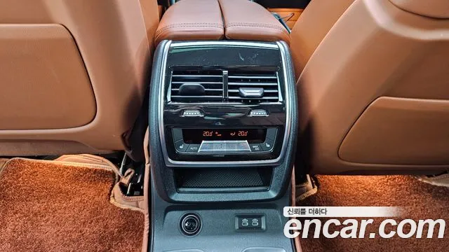 BMW X7 2024 — фото 17