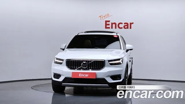 Volvo XC40 2020 — фото 3