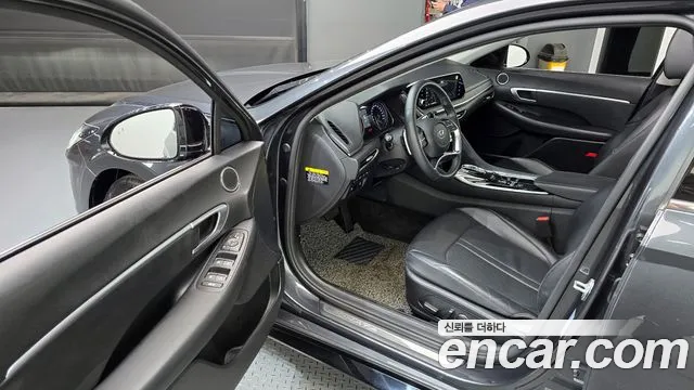 Hyundai Sonata 2020 — фото 10