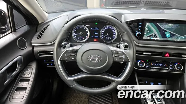 Hyundai Sonata 2020 — фото 13