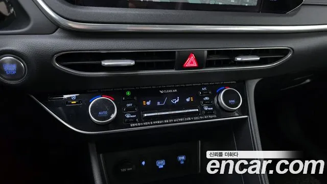 Hyundai Sonata 2020 — фото 18