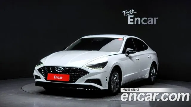 Hyundai Sonata 2023 — фото 1
