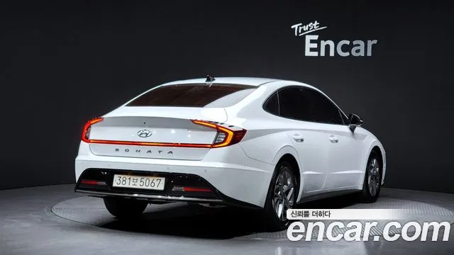 Hyundai Sonata 2023 — фото 2