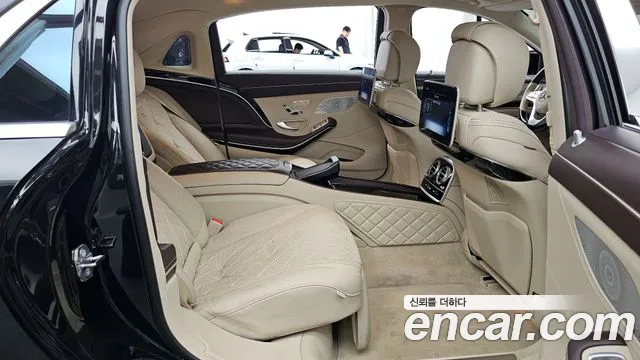 Mercedes-Benz S-Class 2019 — фото 18