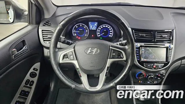 Hyundai Accent 2014 — фото 18