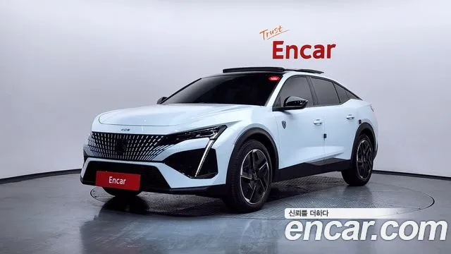 Peugeot 408 2024 — фото 1