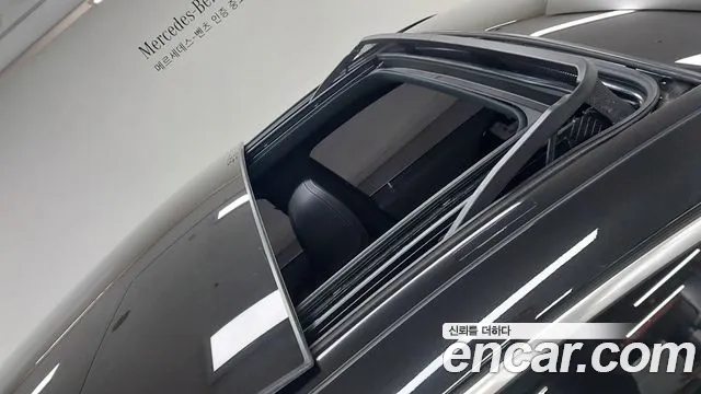 Mercedes-Benz GLE-Class 2023 — фото 12