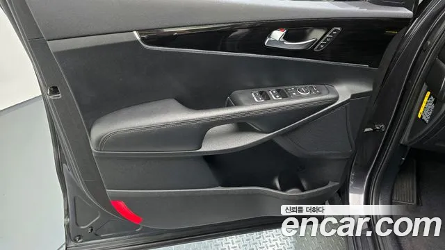 Kia Sorento 2020 — фото 14