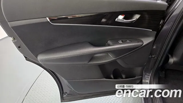 Kia Sorento 2020 — фото 15