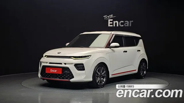 Kia Soul 2021 — фото 1