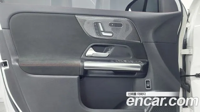 Mercedes-Benz GLA-Class 2020 — фото 15