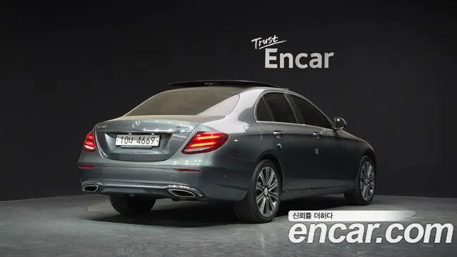 Mercedes-Benz E-Class 2019 — фото 2