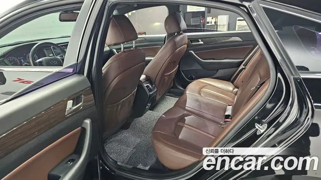 Hyundai Sonata 2019 — фото 16