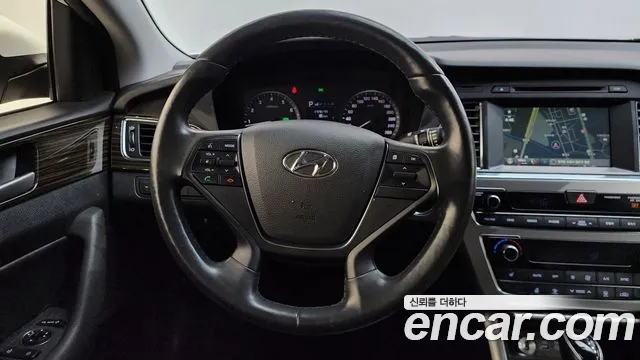 Hyundai Sonata 2016 — фото 18