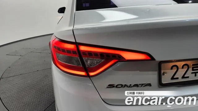 Hyundai Sonata 2016 — фото 9
