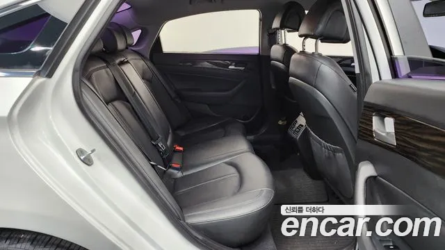Hyundai Sonata 2016 — фото 16