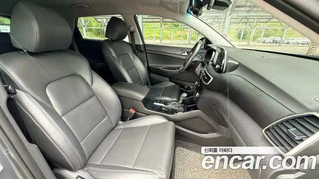 Hyundai Tucson 2019 — фото 10