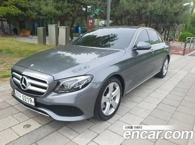 Mercedes-Benz E-Class 2017 — фото 1