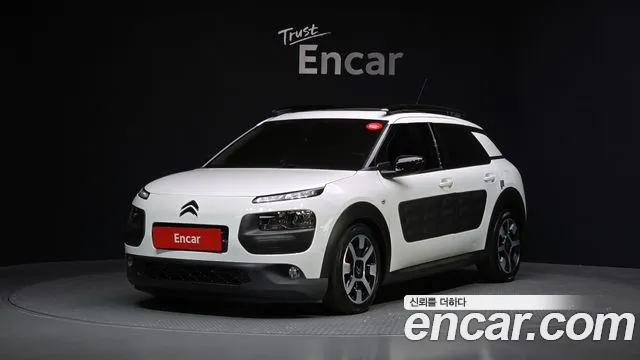 Citroën / DS C4 Cactus