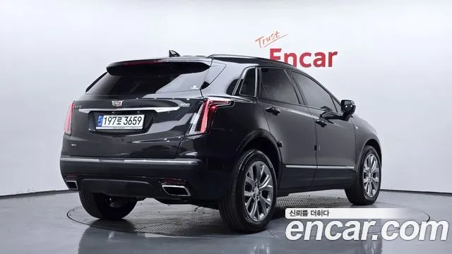 Cadillac XT5 2020 — фото 2