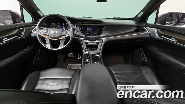 Cadillac XT5 2020 — фото 10
