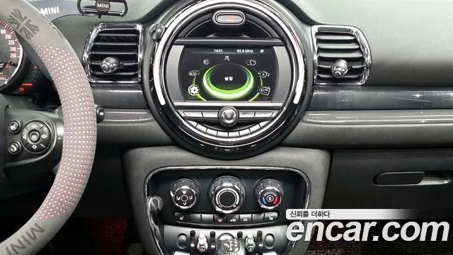 Mini Clubman 2018 — фото 19