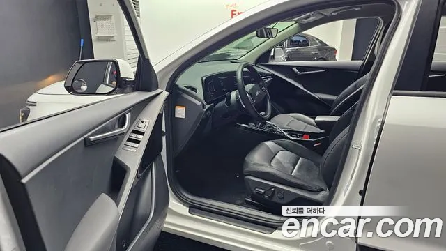 Kia Niro 2022 — фото 12